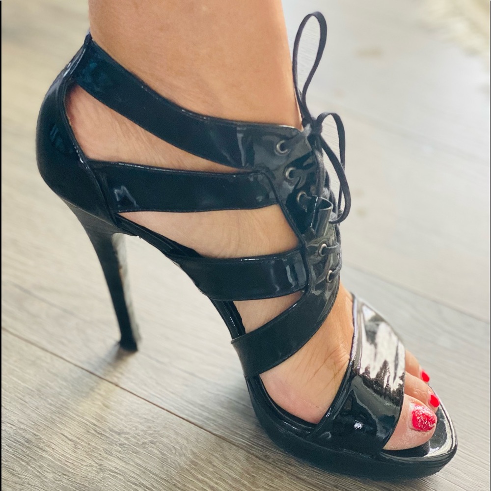 Stuart Weitzman heels 8